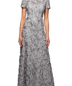 Alex Evenings - 212788 Rosette Lace Sequin Short Sleeve A-Line Gown