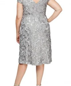 Alex Evenings - 4121570 Lace Cap Sleeves Plus Size Knee Length Dress 15 Alex Evenings - 4121570 Lace Cap Sleeves Plus Size Knee Length Dress