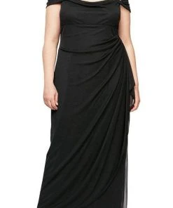 Alex Evenings - 432156 Scoop Neck Long Sheath Dress