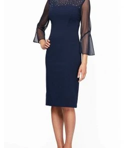 Alex Evenings - 8260208 Quarter Bell Sleeves Petite Sheath Dress