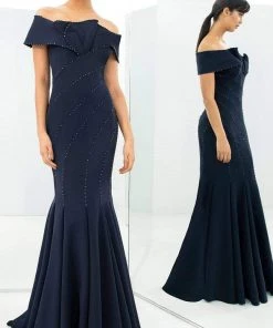 Alexander By Daymor - 1359 Off Shoulder Jersey Trumpet Gown