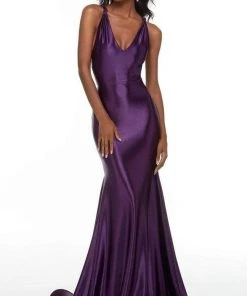 Alyce Paris - 61173 Plunging Mermaid Gown