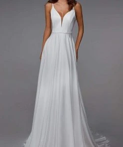 Alyce Paris - 7024 V Neck Minimalist A-Line Gown