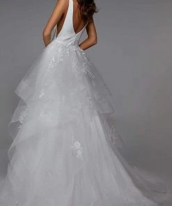 Alyce Paris - 7040 Crepe And Organza Layered Gown
