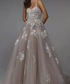 Alyce Paris 7043 - Embroidered Tulle Ballgown