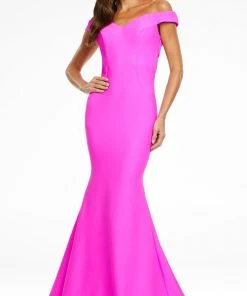 Ashley Lauren - 11118 Cross Strap Back Long Gown