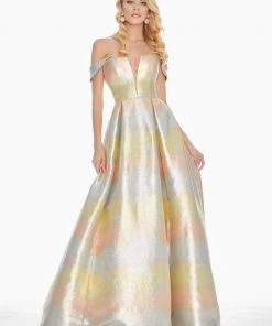 Ashley Lauren - 1570 Plunging Off-Shoulder Brocade Ballgown