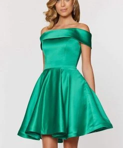 Ashley Lauren - 4047 Off The Shoulder Cocktail Dress