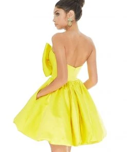Ashley Lauren - 4218 Bowed Strapless A-Line Cocktail Dress
