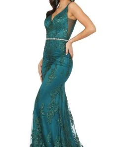 Dancing Queen - 2946 Sleeveless V Neck Embellished Mermaid Prom Dress