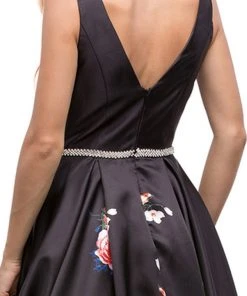 Dancing Queen - 9920 Attractive Long V-Neck Floral Print Prom Dress