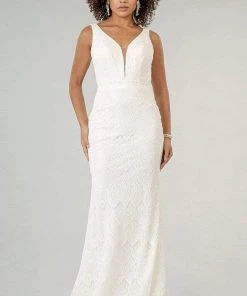 Elizabeth K - GL1940 Plunging V Neck Sheath Dress