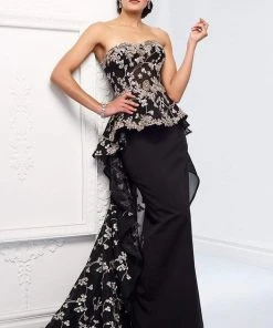 Ivonne D For Mon Cheri - 218D32 Embraided Lace Peplum Dress With Train