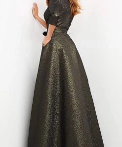 Jovani - 05075 Quarter Sleeve V-Neck Metallic Dress