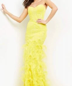Jovani - 05667 Embellished Sweetheart Feathered Dress With Train