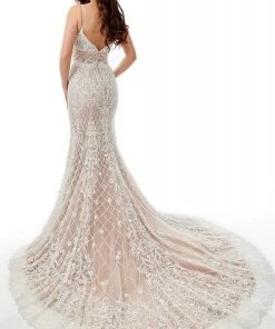 Lo'Adoro Bridal By Rachel Allan - M748 Sleeveless Sweetheart Fitted Gown