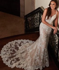 Lo'Adoro Bridal By Rachel Allan - M755 Plunging V Neck Lace Tule Gown