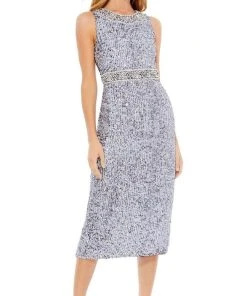 Mac Duggal - 10739 Sequined Jewel Neck Sheath Dress