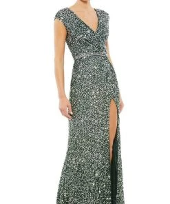 Mac Duggal - 5489 Cap Sleeve Ombre Sequin Gown 10 Mac Duggal - 5489 Cap Sleeve Ombre Sequin Gown