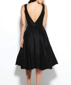 Party Dresses Mac Duggal - 62435 Lace Bateau A-line Dress