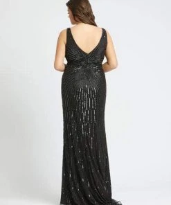 Mac Duggal Fabulouss - 5013F Sequined Low V-Neck And Back Long Gown