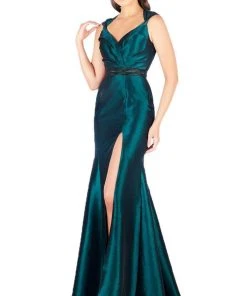 Mac Duggal Flash - 12118L Cap Sleeve Queen Anne High Slit Gown