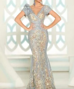 MNM COUTURE - 2521 Embroidered V Neck Mermaid Gown