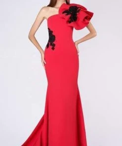 MNM COUTURE - M0042 Embroidered Asymmetric Mermaid Dress With Train