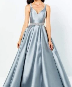 Montage By Mon Cheri - 220954 Sleeveless V-Neck Gown