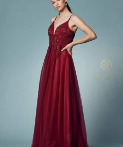 Nox Anabel - R357 Plunging Embroidered Lace Bodice Gown