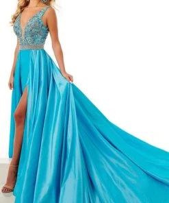 Rachel Allan - 50104 Beaded Plunging Bodice A-Line Gown