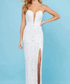 SCALA - 60266 Sweetheart Appliqued Sheath Gown