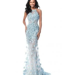 Sherri Hill - 51660 Floral Applique Halter Trumpet Dress