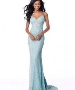 Sherri Hill - 51751 Beaded V-neck Trumpet Dress With Train