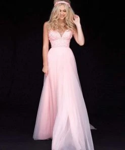 Sherri Hill - 51866 Floral Appliqued Plunging V-Neck Dress