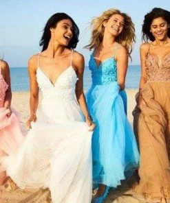 Sherri Hill - 51866 Floral Appliqued Plunging V-Neck Dress