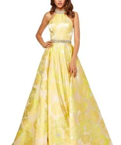 Sherri Hill - 52425 Full Figured Beaded Long Dress