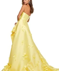 Sherri Hill - 52581 Full Figured Applique Ruffled Slit Dress