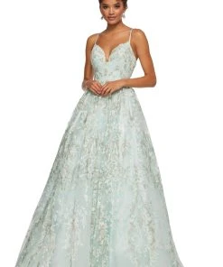 Sherri Hill - 52759 Embroidered Sweetheart Ballgown Dress