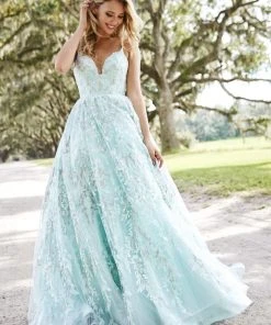 Sherri Hill - 52759 Embroidered Sweetheart Ballgown Dress