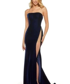 Sherri Hill - 52988 Strapless Beaded Velvet Sheath Dress