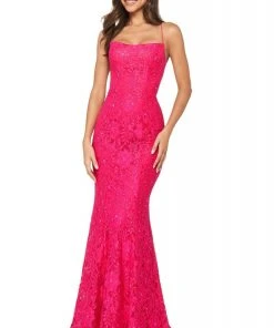 Sherri Hill - 53359 Allover Lace Sexy Back Dress