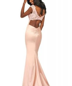 Sherri Hill - 53605 Scoop Lace Fitted Evening Dress