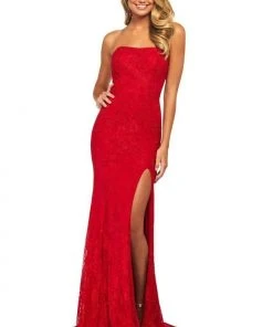 Sherri Hill - 53681 Strapless Lace Trumpet Dress With Slit And Train