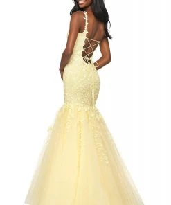 Sherri Hill - 53826 Scoop Neckline Applique Mermaid Dress