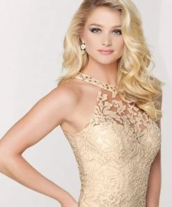 Social Occasions By Mon Cheri - Halter Neck Cocktail Dress With Beaded Collar 115862